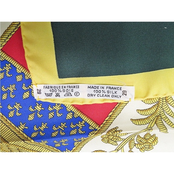 Hermès Green and Gold Silk Scarf - Picture 10 of 11